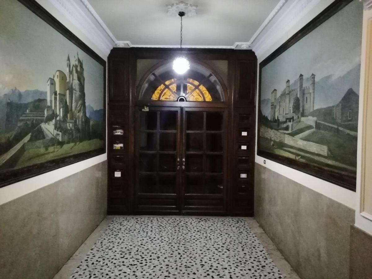 Mansarda Del Sole, Nel Cuore Di Аоста Экстерьер фото
